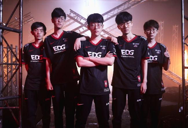 但很快将悲 但很快将悲