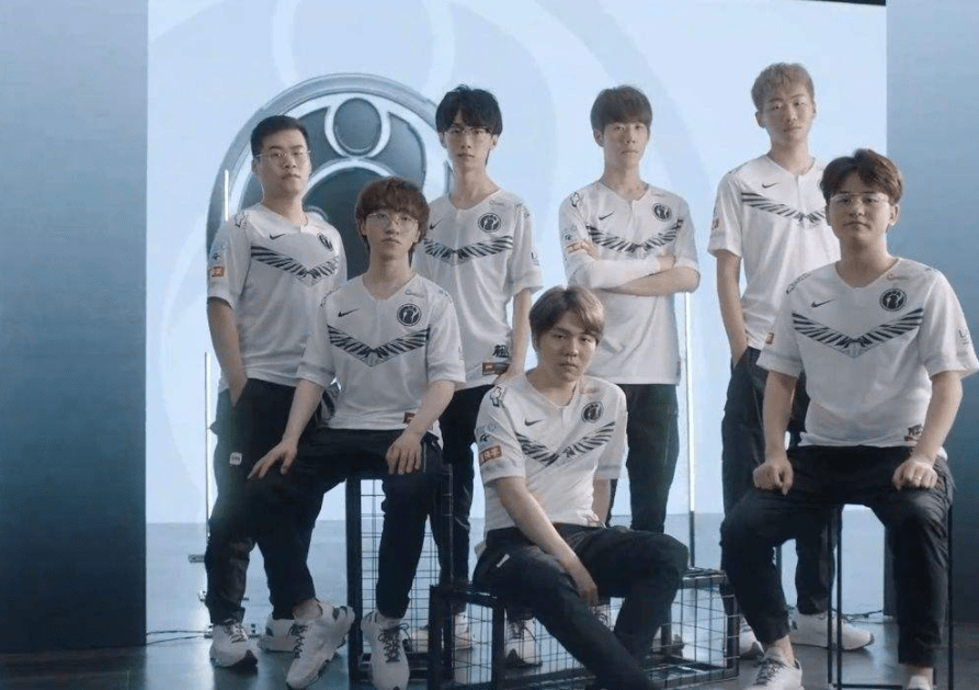 有决定性作 有决定性作