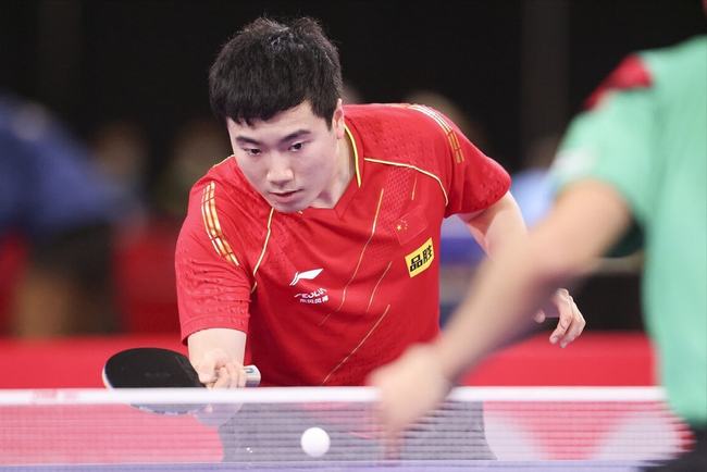 底角三分同 底角三分同