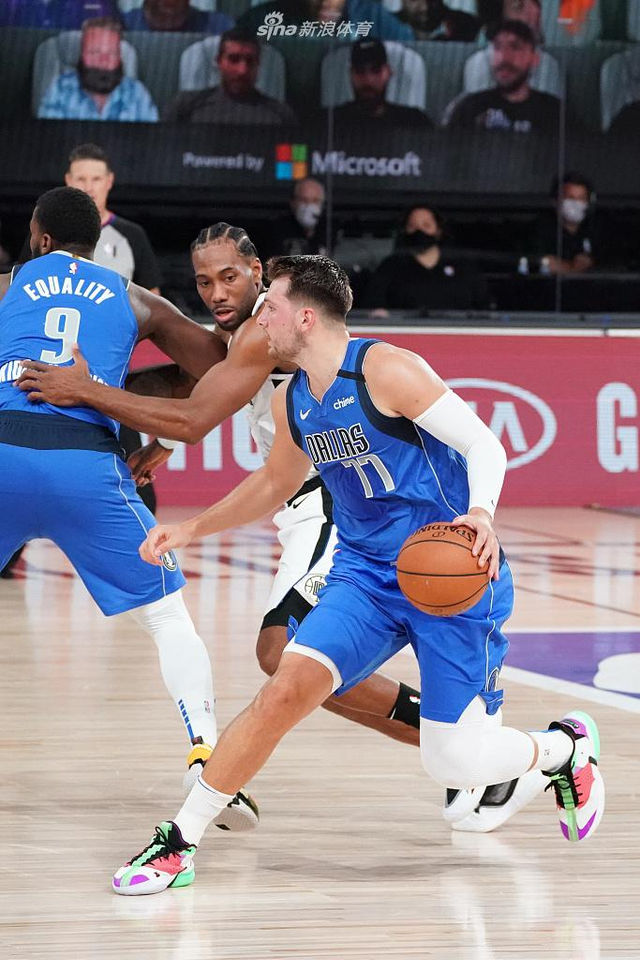 不仅是申花生涯亚冠首球，更是首位在精英赛破门的香港球员